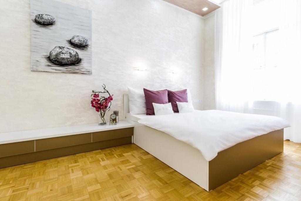 Stylish Apartment 5 Minutes Walk From City Center Prague Ngoại thất bức ảnh