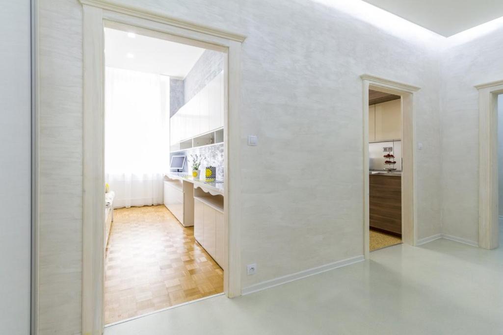Stylish Apartment 5 Minutes Walk From City Center Prague Ngoại thất bức ảnh