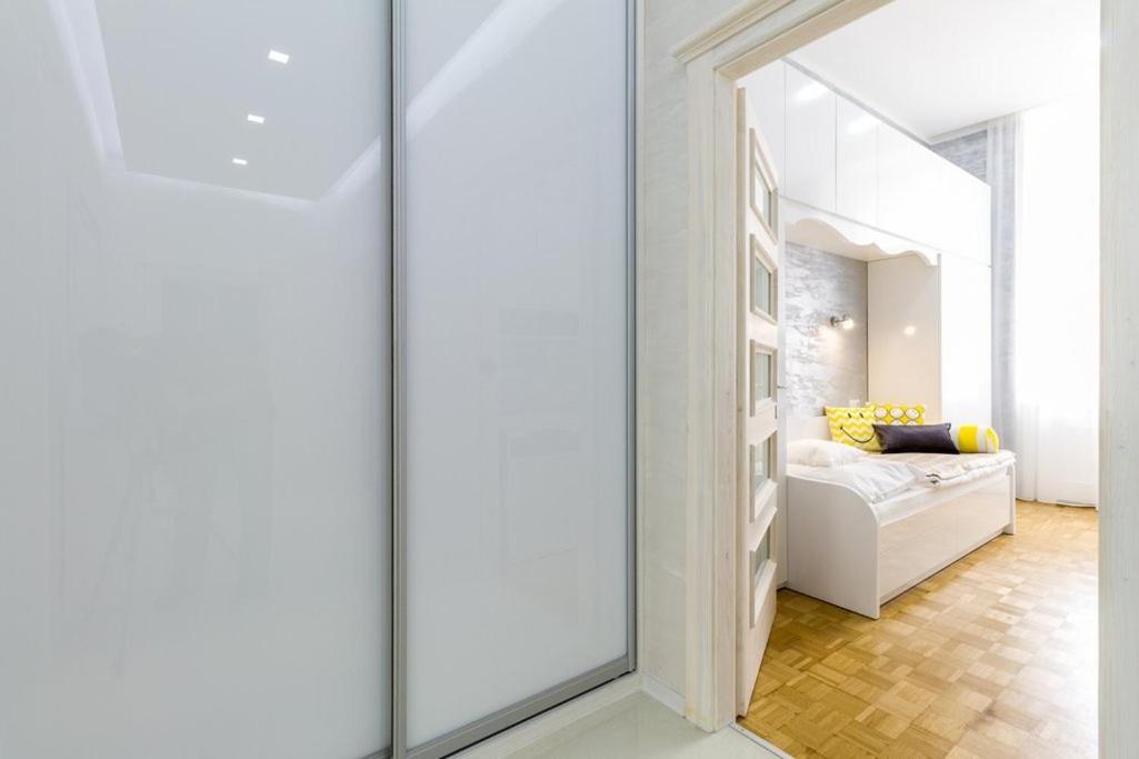 Stylish Apartment 5 Minutes Walk From City Center Prague Ngoại thất bức ảnh