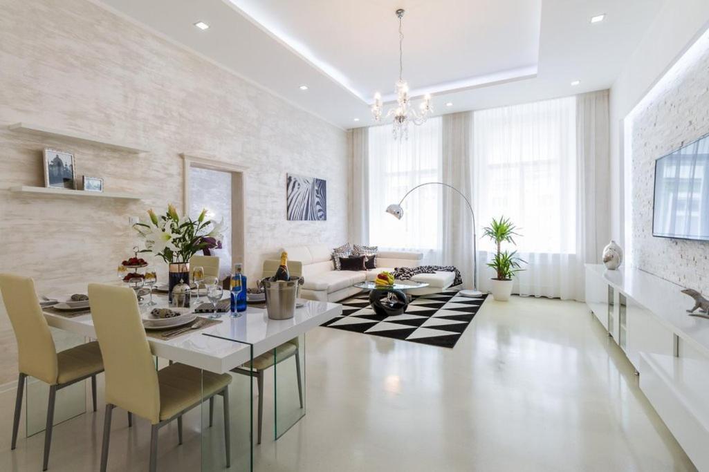 Stylish Apartment 5 Minutes Walk From City Center Prague Ngoại thất bức ảnh